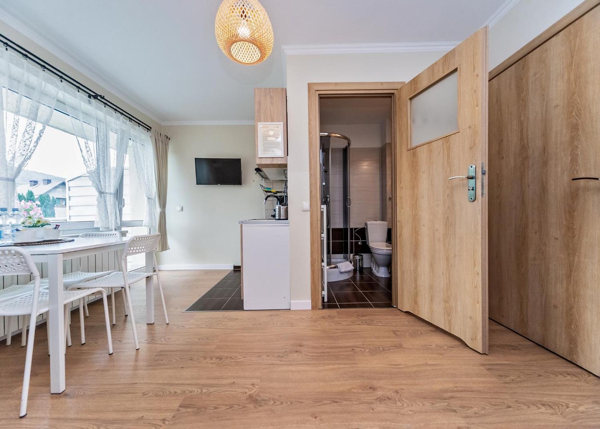 Willa Aleksandra - Apartamenty Miedzybrodzie Zywieckie Bagian luar foto